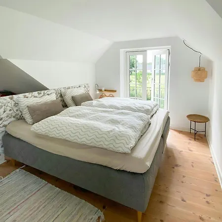 Scenic House With Sea Views In Birkeland 度假居
